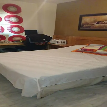 In Torremolinos, Malaga 103584 Apartament Torremolinos